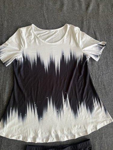 Damen 2 teiliges Loungewear Set Caprihose Kurzarm Shirt schwarz weiß XL  - Bild 2 von 4