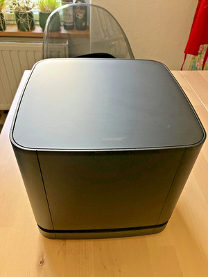 Bose Bass Module 500 Subwoofer   kabellos, kompakt, guter Zustand