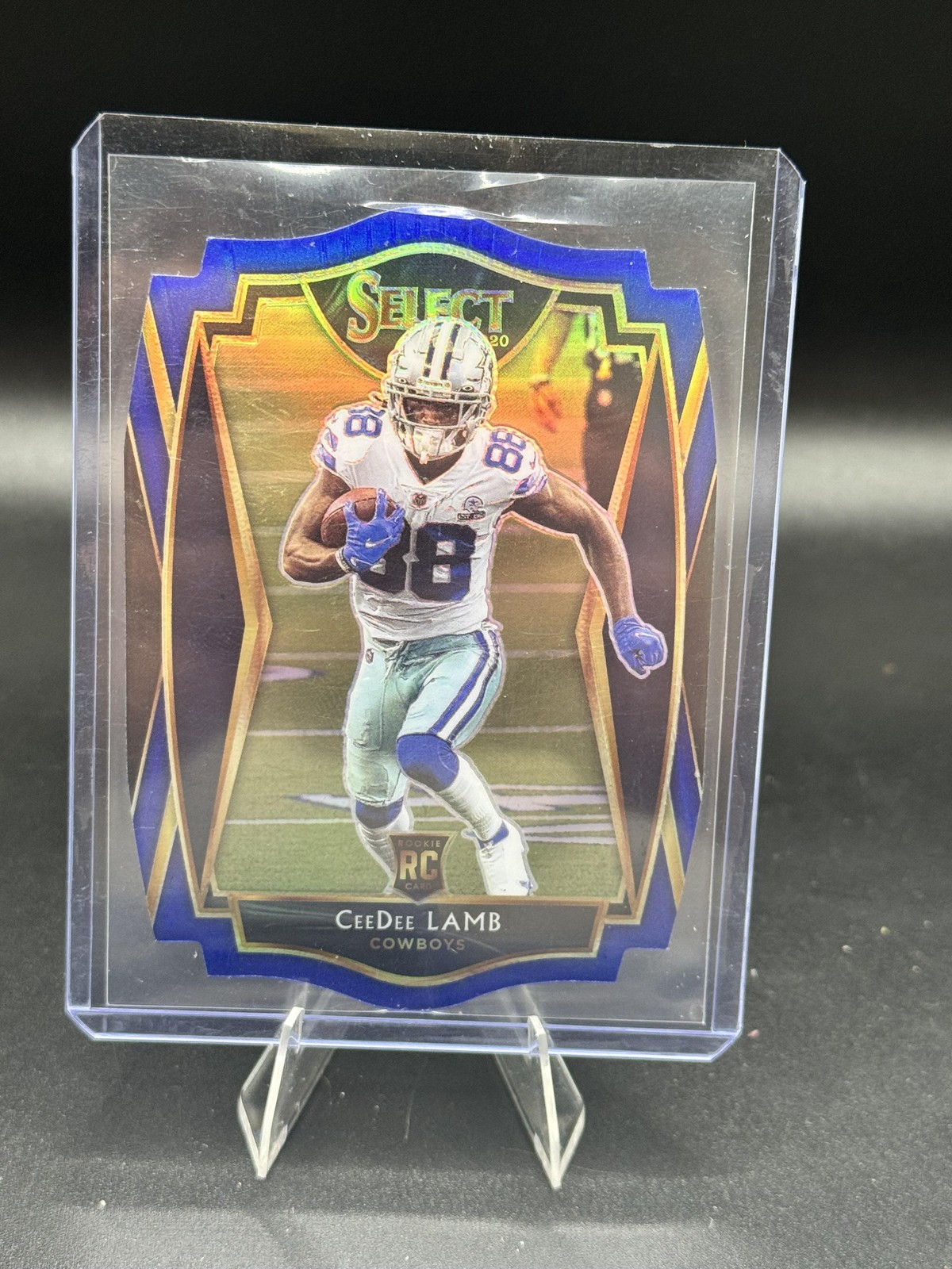 CeeDee Lamb Rookie 2020 Panini Select #157 Blue Prizm Die Cut Dallas Cowboys