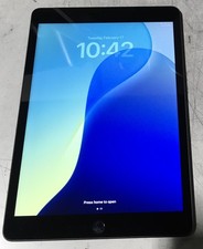 Apple iPad 9th Generation A2603 64 GB, Wi-Fi  Cellular, 10.2 in - Silver