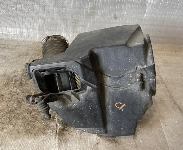 Caja de filtro limpiador de admisión de aire Ford Escape Focus MKC 2013-2019 2,0 L Foto 3 de 4