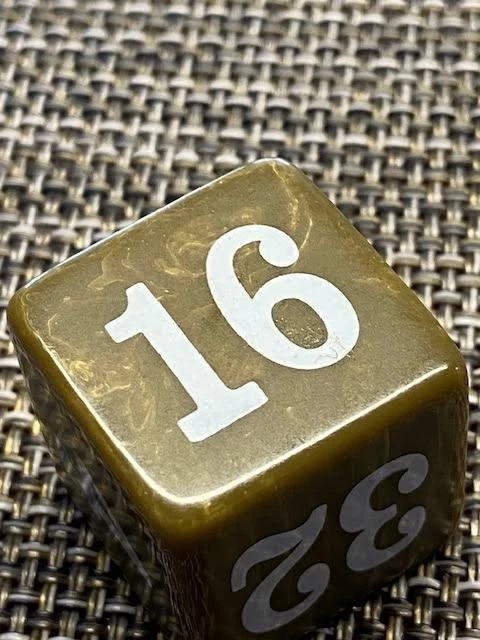 25mm Vintage Backgammon Bakelite Olive Catalin Double Cube Dice Crisloid 70s - Image 4 of 4