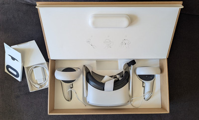 Oculus Quest 2 64 GB VR Headset + 2 Controller + OVP   sehr guter Zustand