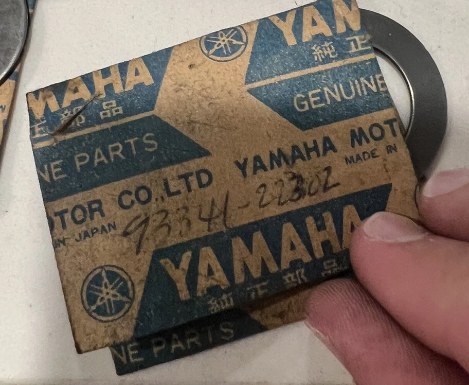 (2) COJINETE DE EMPUJE EMBRAGUE YAMAHA GENUINO NOS 93341-22302 DT100 RD125 YL1 Foto 2 de 2