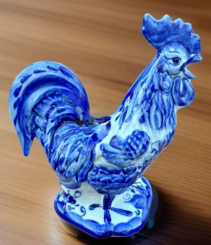 Vtg Pabota Blue White Porcelain Rooster USSR Russian Pottery Signed Hand Painted - Picture 4 of 15