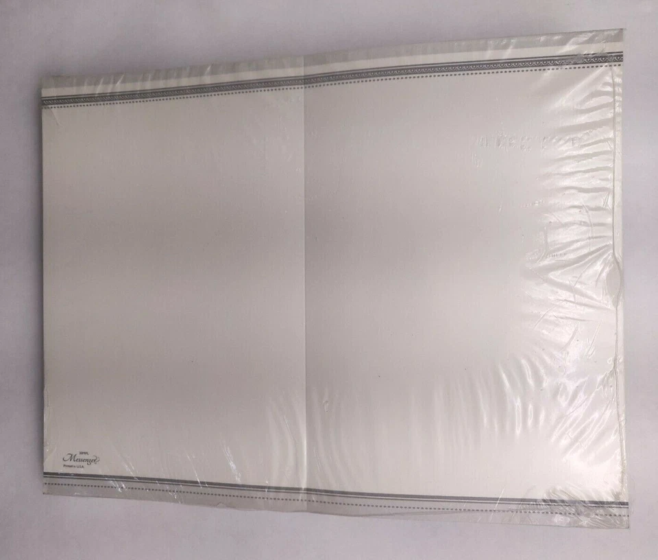 100 Sheets Messenger Bi-Fold Greeting Card Paper - Light Ivory - 8.5" x 11" - Image 2 of 4