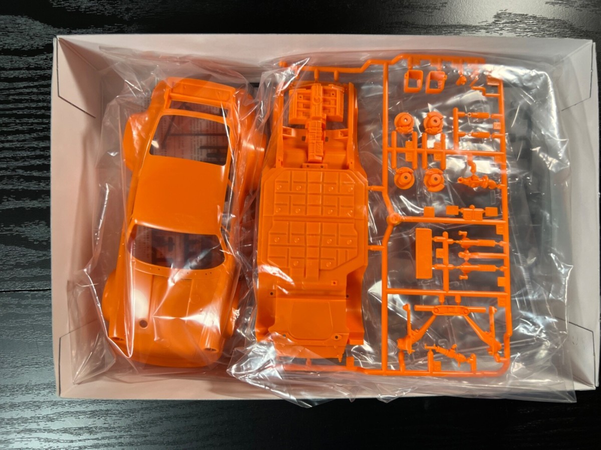 TAMIYA 1/24 PORSCHE TURBO RSR 934 JAGERMEISTER Item24328 from