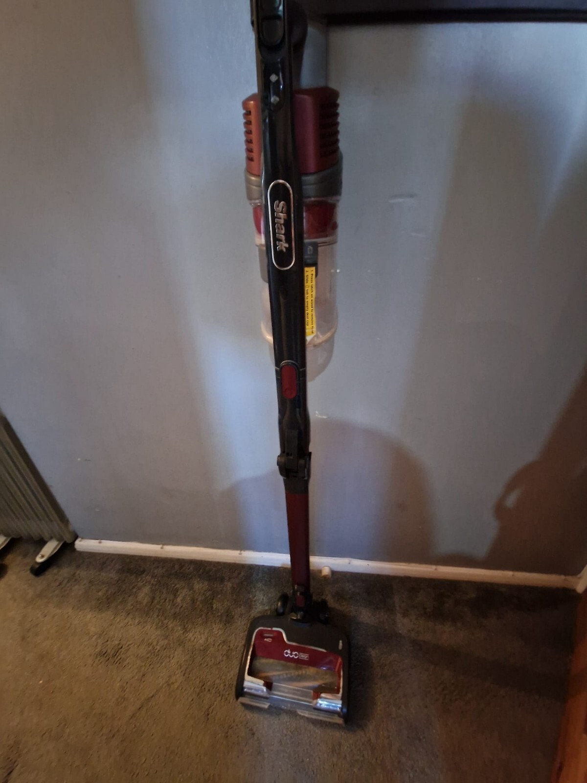 Shark Cordless Stick Vacuum Cleaner Black (IZ251UKTDB) eBay