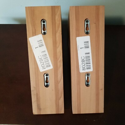 Paire De Corbeaux Décoratifs En Bois Cerisier – Style Colonial Boston (Osborne Wood Products)