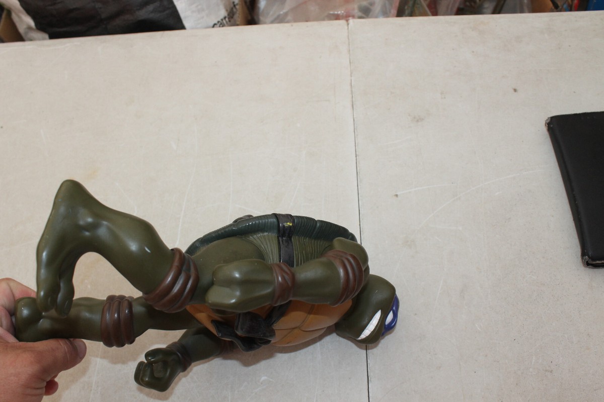 Grande figurine tortue ninja Donatello 30 cm 2002 mirage studios