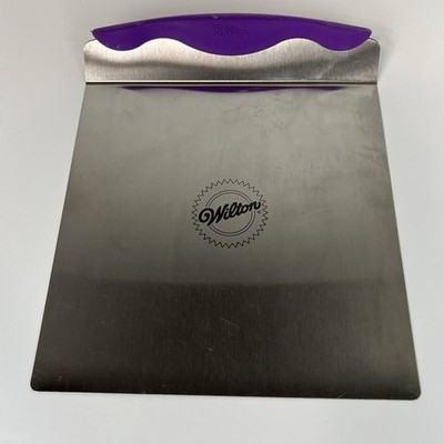 Wilton Cake Lifter Stainless Steel Purple Handle 9x8 Baking Cake Transfer Tool