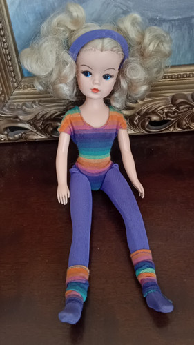 VINTAGE 1984 SINDY STAR DANCE BLONDE HAIR BLUE EYES