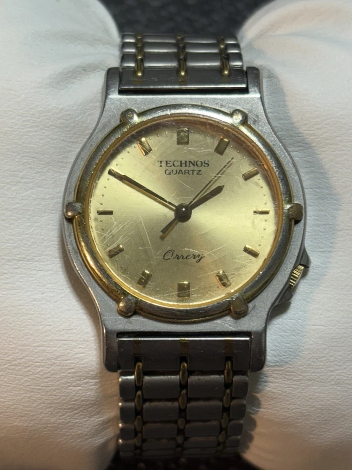 Vintage Swiss Technos Watch Women 30mm Silver/Gold Tone Stainless Band New Bat - Image 3 of 4