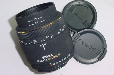 Sigma 50 mm F/2.8 DG MACRO EX Autofokus Objektiv für Nikon AF D Mount - neuwertig