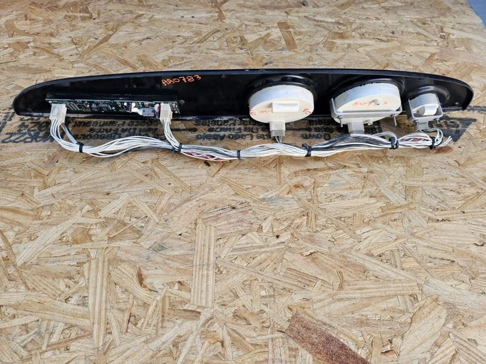 02 Western Alpine RV USED Speedometer Cluster Tach Gauges MEDALLION Info Center  - Image 2 of 4