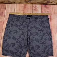 NEW TRAVIS MATHEW Prestige Lifestyle Performance Shorts Men's 42 Meas. 43x9