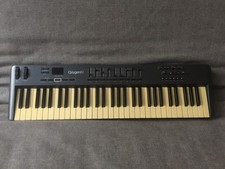 m-audio oxygen 61 midi keyboard und controlle...