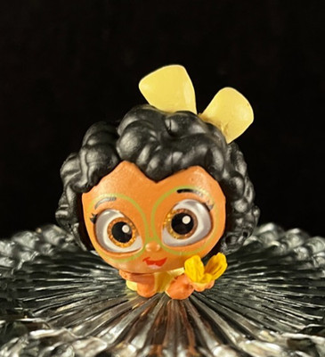 Disney Doorables - Remember When - Mirabel Madrigal - Encanto - Common