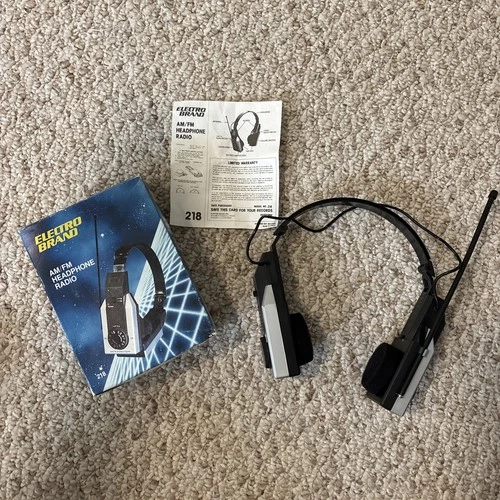 Vintage Electro Brand AM/FM Headphone Radio Model 218 Tested Works w/ Box