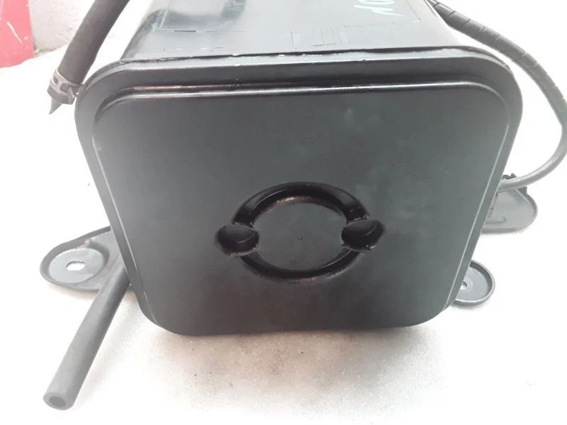 77704-07011 Bote de carbón de vapor de combustible 1997 Toyota Avalon Batt-12P Foto 2 de 4