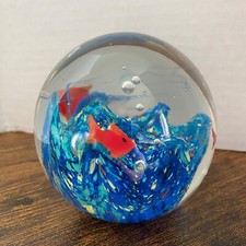 Murano Style Art Glass Underwater Ocean Reef Fish Aquarium Paperweight w/Bubbles
