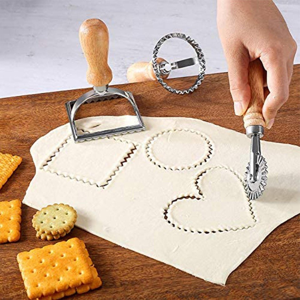 Cookie Hand Presses Mooncake Mold Cutter Biscuit Stamps DIY Decoration