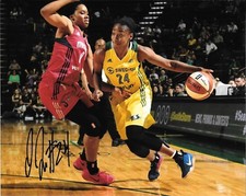 NOTRE DAME FIGHTING IRISH JEWELL LOYD HAND SIGNED SEATTLE STORM 8X10 PHOTO W/COA