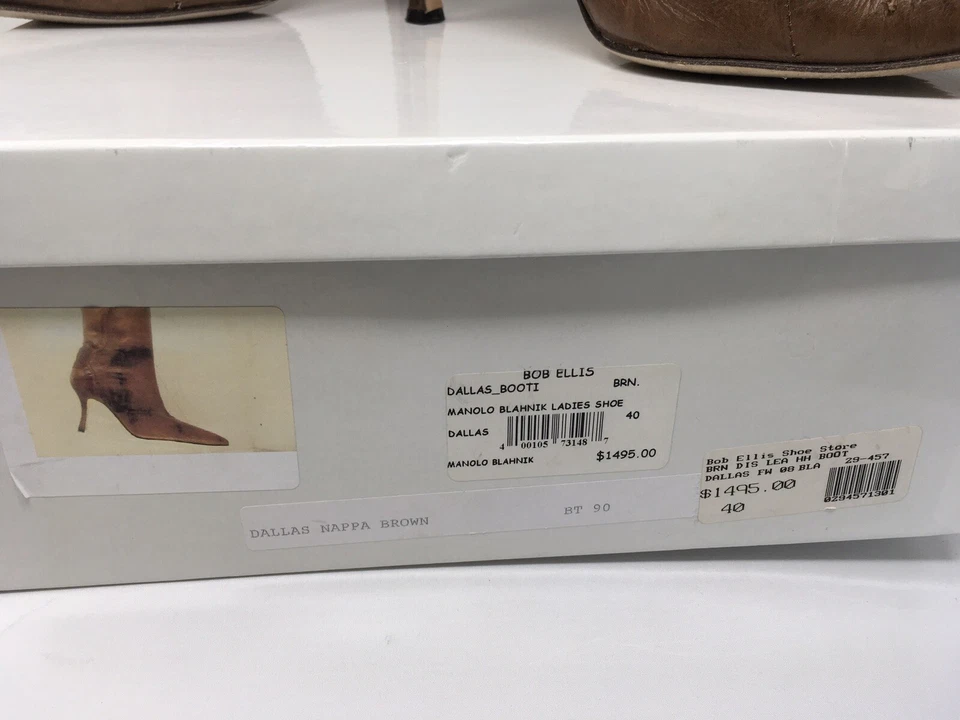 Botines MANOLO BLAHNIK 9M $1495 Cuero Marrón Texturizado Tacón Alto Punta Punta Foto 3 de 4