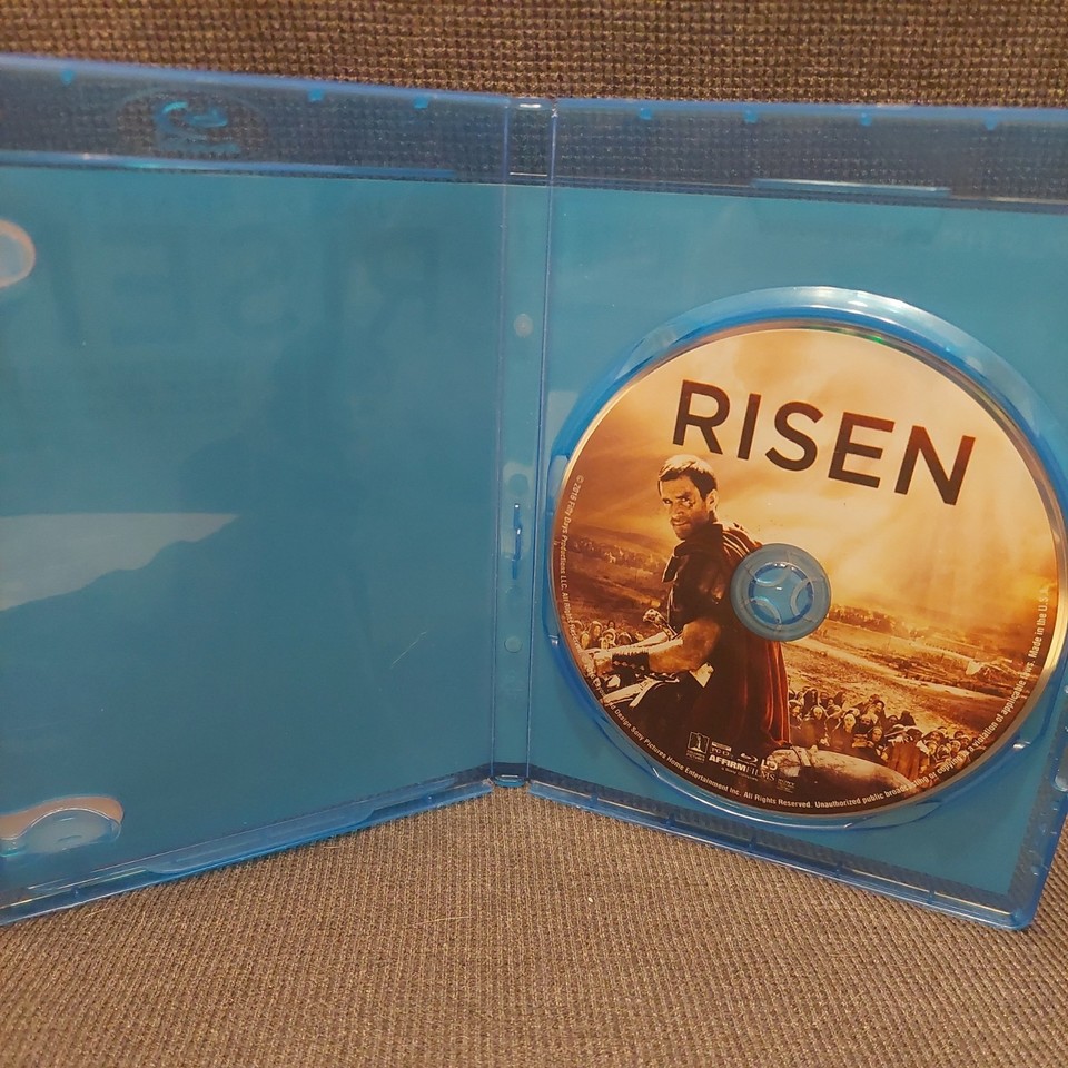 RISEN - Joseph Fiennes, Tom Felton, Peter Firth, Cliff Curtis, Kevin ...