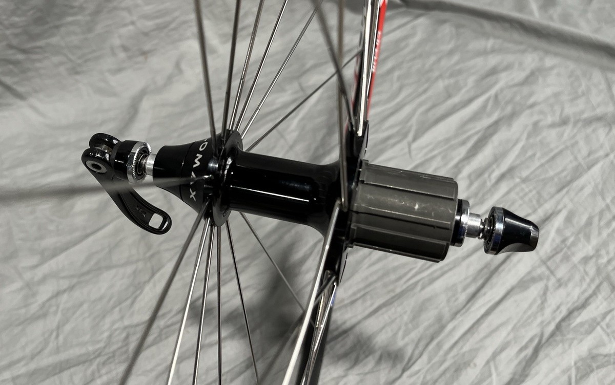 Velomax Circuit Wheelset 700c Clincher 130 / 100mm QR Rim Brake