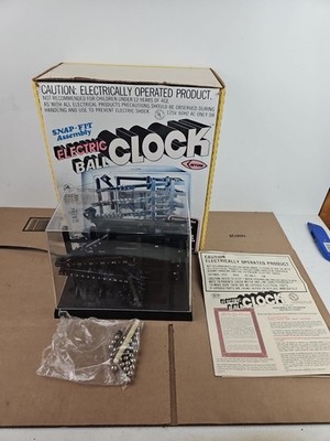 VTG 1978 ARROW HANDICRAFT #675 ELECTRIC ROLLING BALL CLOCK Kinetic