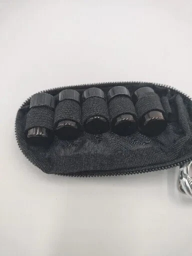 Porta llavero bolsa de almacenamiento de aceite esencial negro con mosquetón para 12 frascos Foto 2 de 4