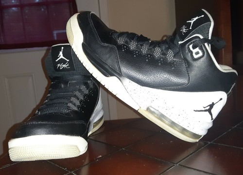 nike air jordan flight 30