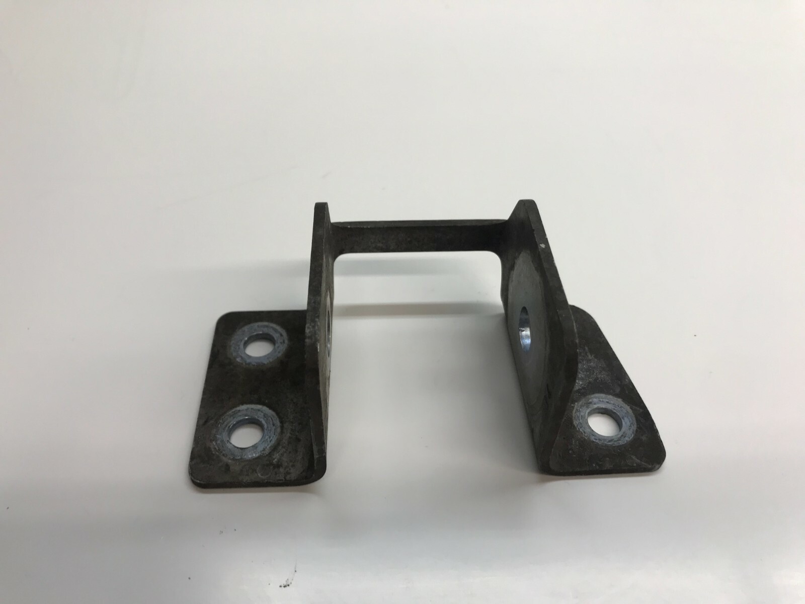 LAMBORGHINI GALLARDO LP560 FRONT RIGHT SUSPENSION SUPPORT MOUNT OEM 420407457F 2