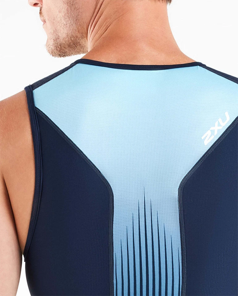 Nuevo 2XU Hombres Rendimiento Cremallera Frontal Tri Singlet Mediano Triatlón Top Entrenamiento de Carrera Foto 2 de 4