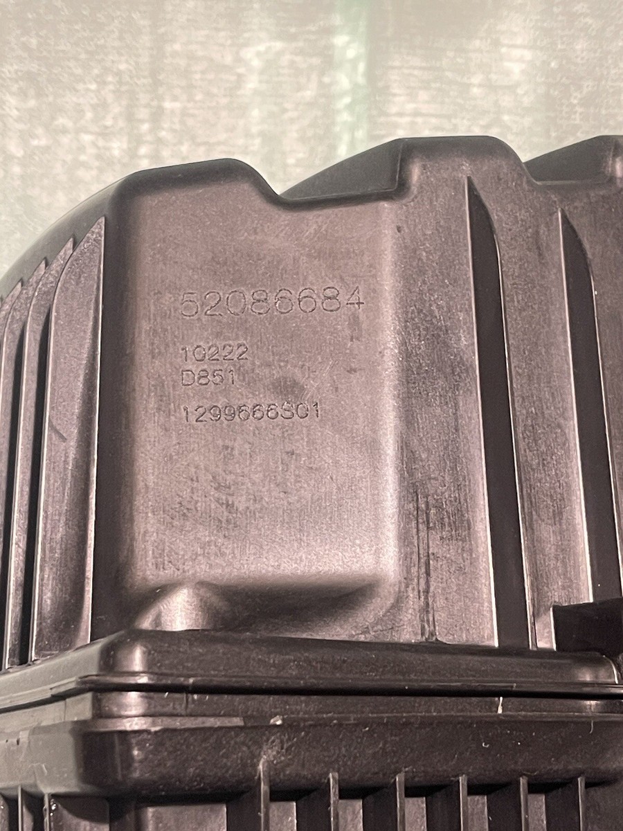 2015-2021 JEEP RENEGADE 2.4L ENGINE AIR CLEANER INTAKE HOUSING  