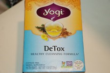 YOGI TEA DETOX, CAFFEINE FREE 16 bags x 1 box Healthy Cleansing Formula, NIB