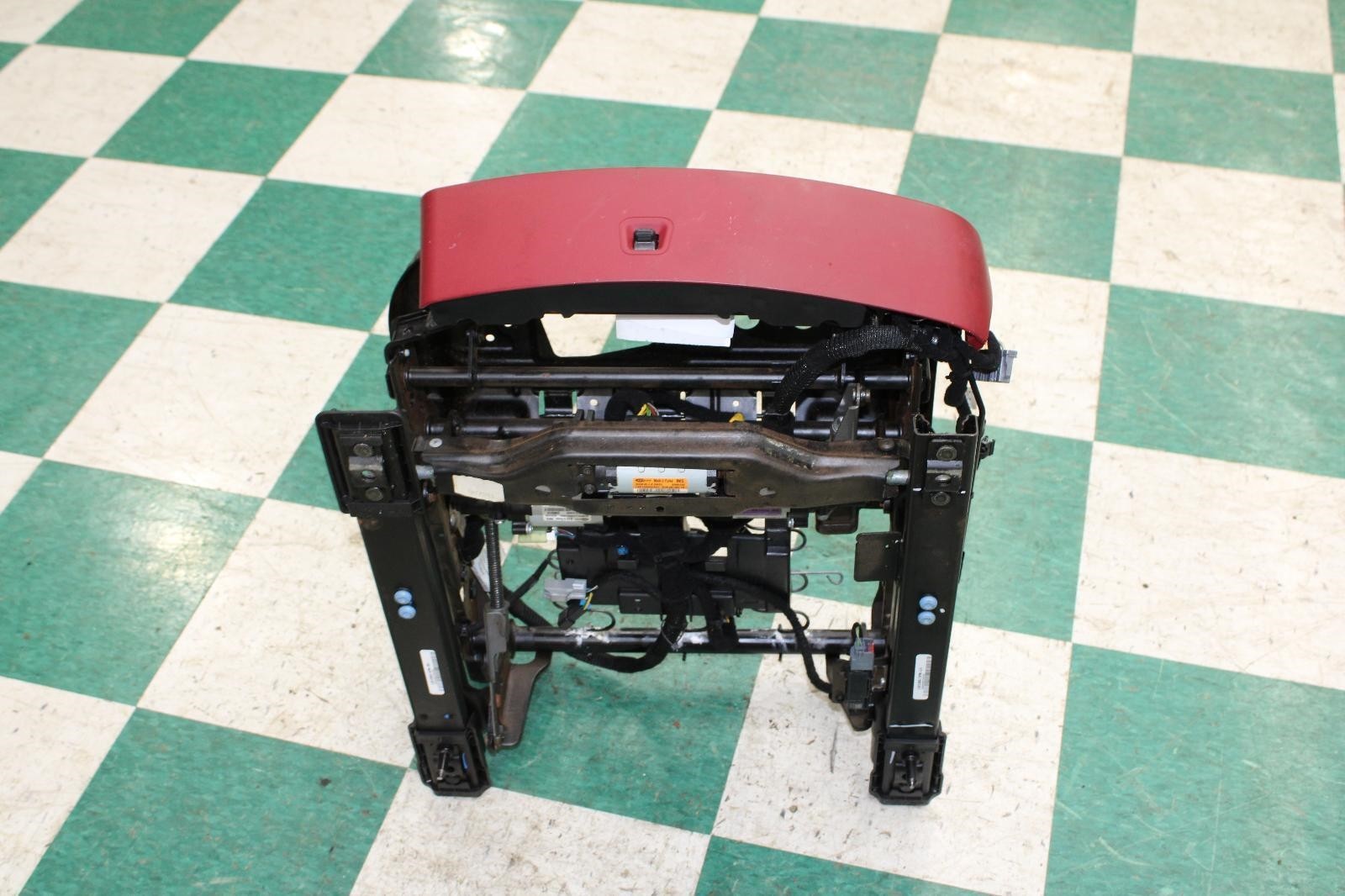 Maserati Ghibli 2014-2022 Front Left Lower Seat Red
