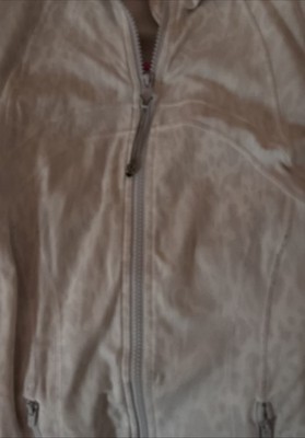 Size 6 In Good Condition Lululemon Jacket In Good Condition