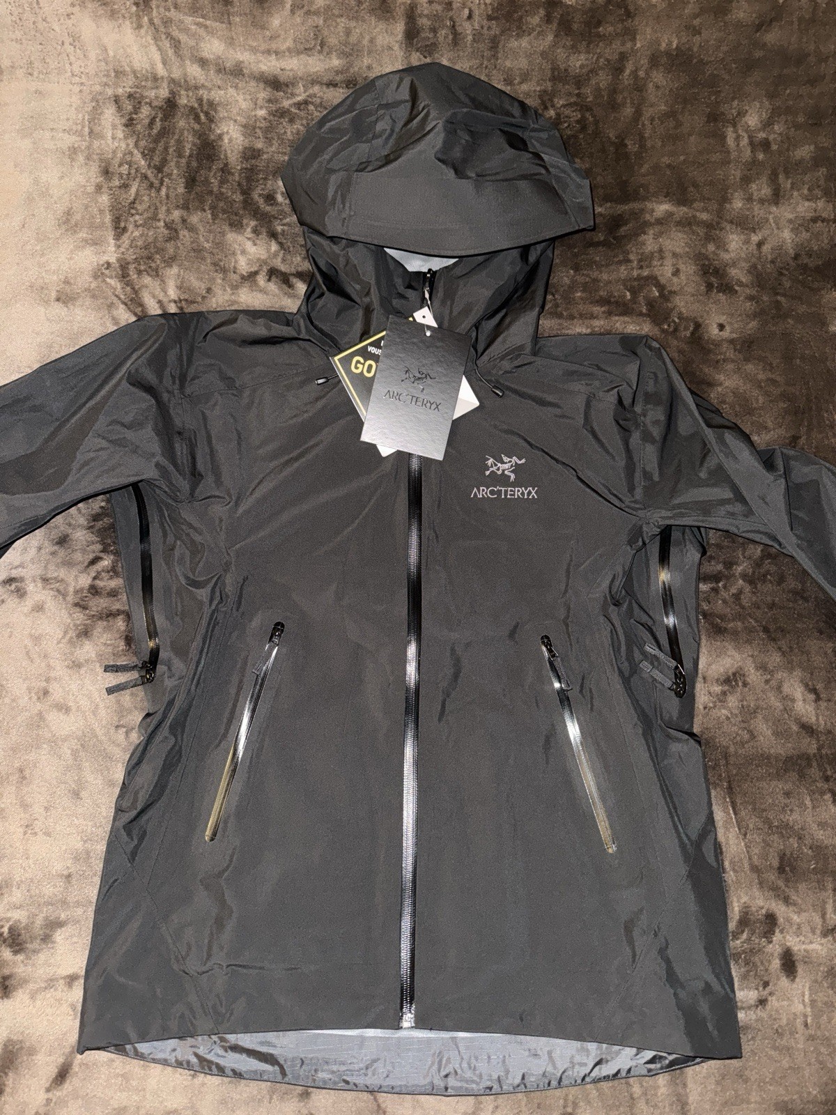 Arcteryx Beta LT Jacket Mens Black Size M Gore Tex Raincoat Windbreaker Jacket image 3