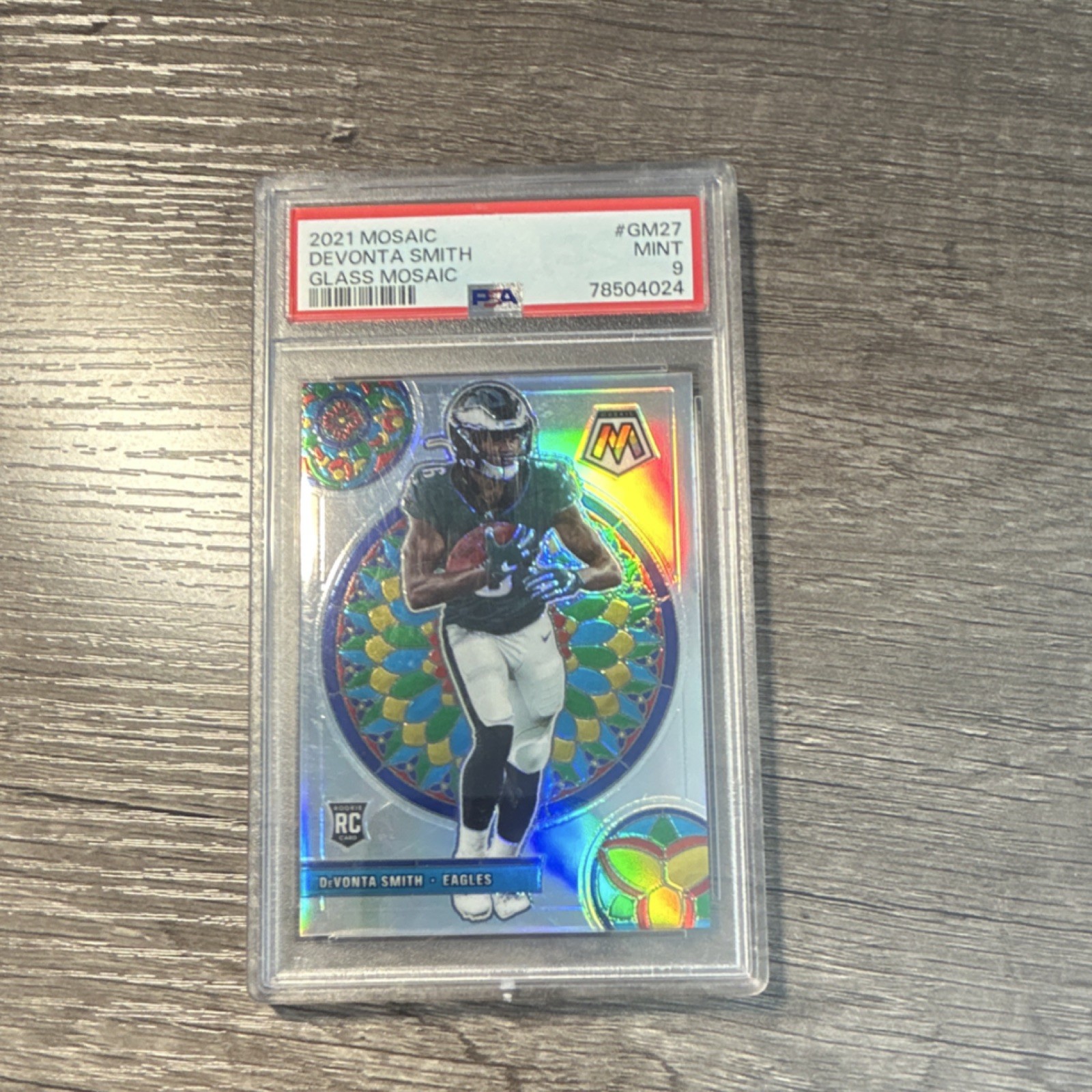 2021 Panini Mosaic Glass Mosaic Rookie DeVonta Smith #GM-27 Eagles PSA Mint 9