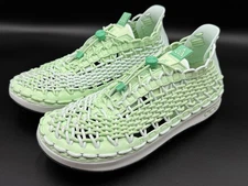 Size 10 - Nike ACG Watercat+ Vapor Green Brand New! 🆕