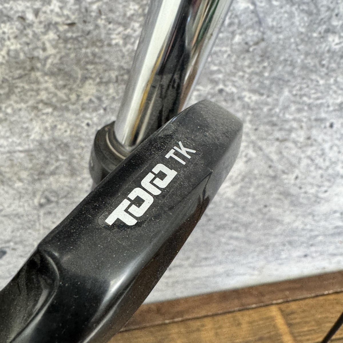 RockShox Tora TK Suspension Fork 26 1 1/8 Threadless Lockout Disc