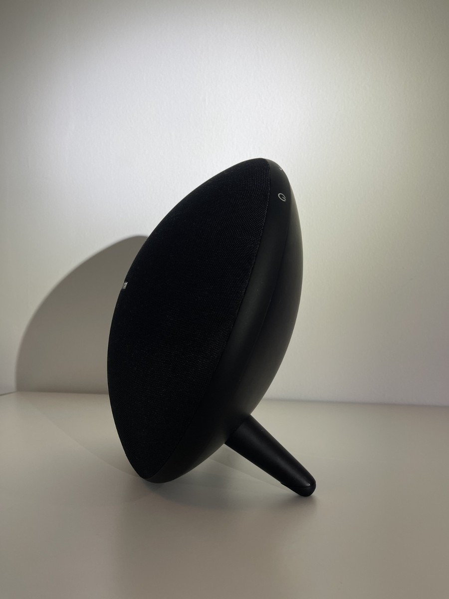 Harman Kardon Onyx Studio 4 Portable Bluetooth Speaker