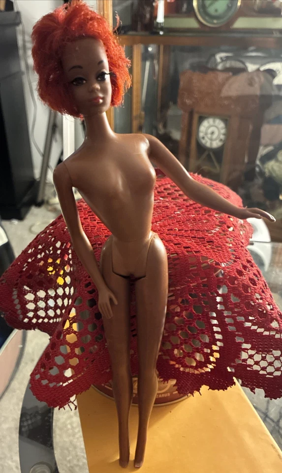 Muñeca Barbie Christie 1966 de colección Twist 'n Turn TNT #1119 pelo rojo oxidado Foto 4 de 4