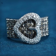 Size 7, vintage sterling silver handmade ring, 925 heart belt band w/ cluster cz
