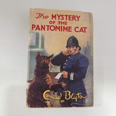 The Mystery of the Pantomime Cat by Enid Blyton HC/DJ Reprinted 1954