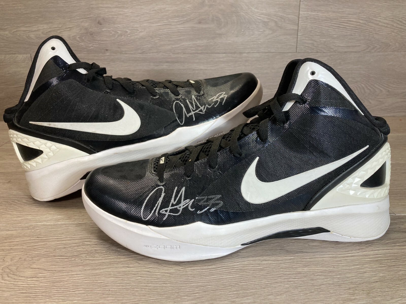 nike hyperdunk flywire 2011