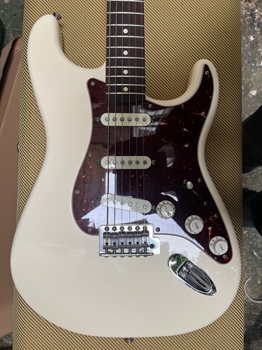 Fender Stratocaster - 2014 - Made In Mexico - Picture 8 of 12