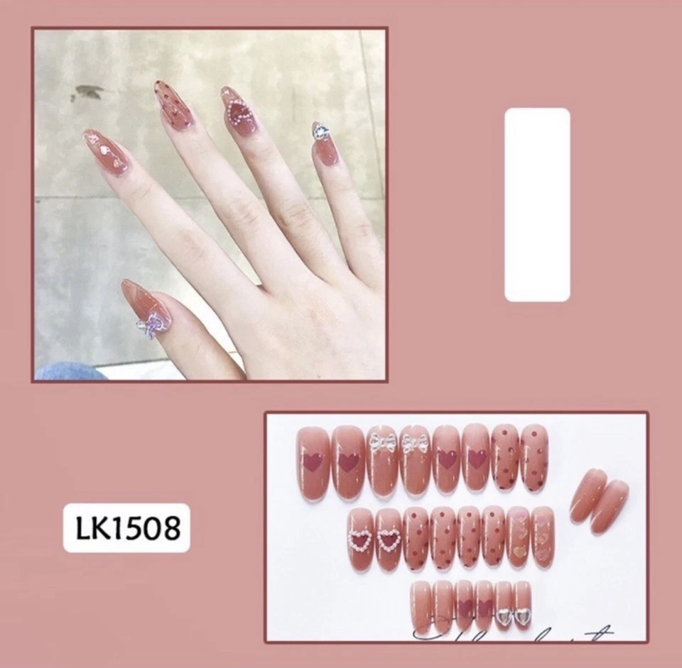 Fake Nails - Image 4 of 4